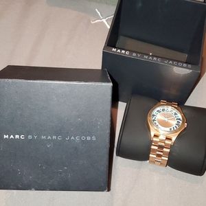 Marc Jacobs rose gold watch